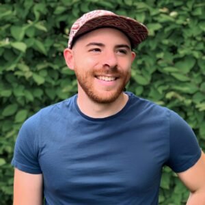 Aaron McGinnis Headshot